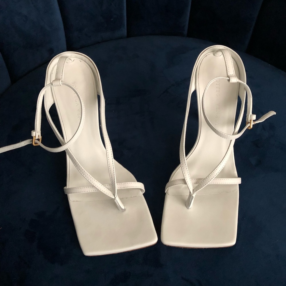 Bottega Veneta 90s strapy sandals 🛑 SOLD 🛑